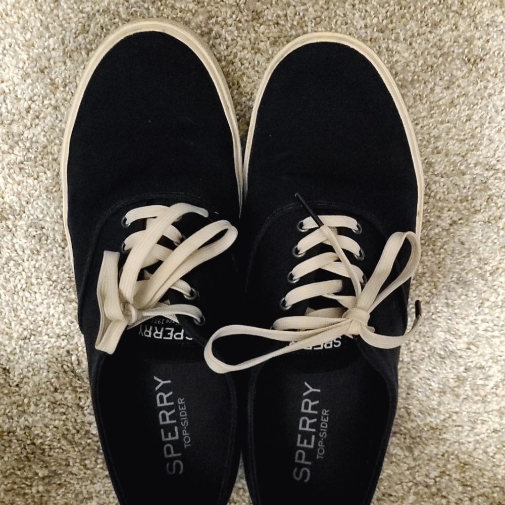 SperryTopsiders Men's 9